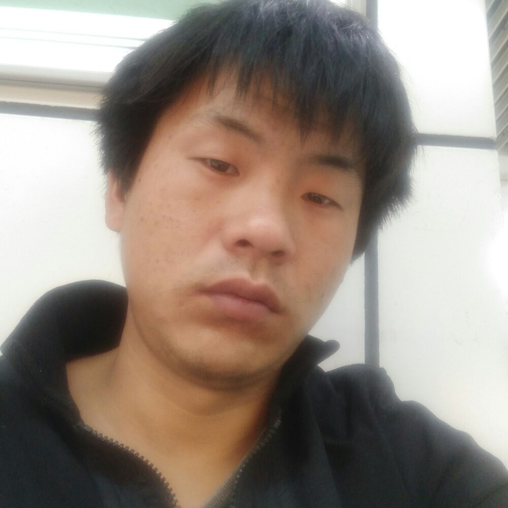 钢笔吃醋调皮的照片
