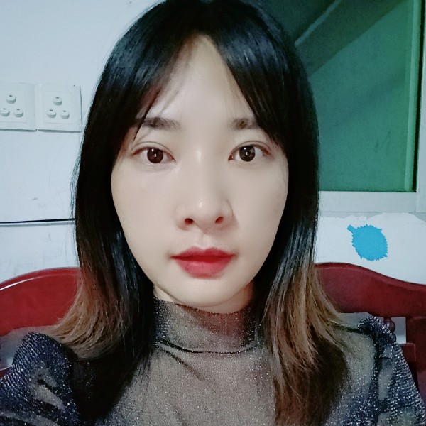 可爱的e姐的照片