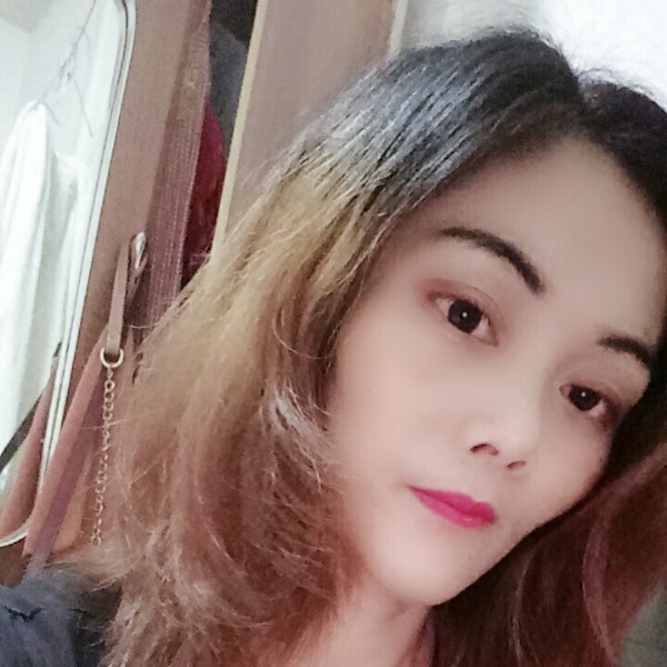 缥缈踢蓝莓的照片
