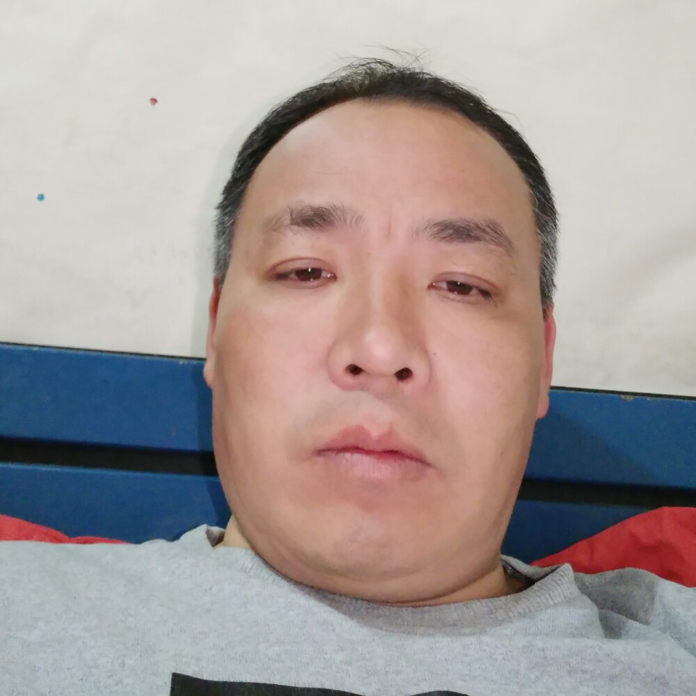 谁就春媱的照片