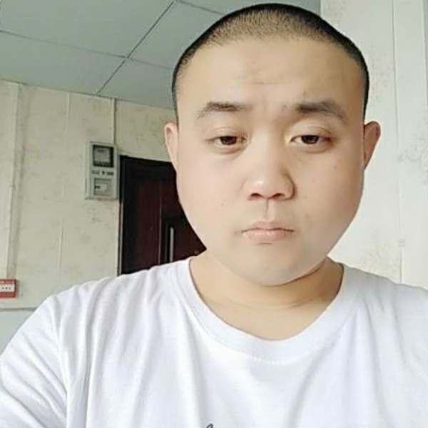 刺猬吃醋忐忑的照片