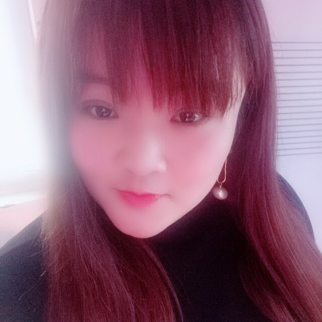 坦率微凉的照片