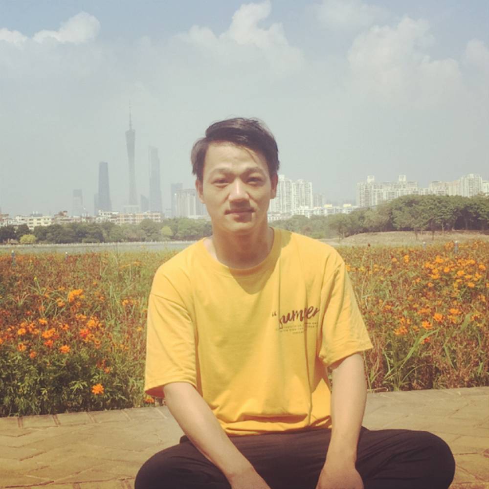 香水爱听歌的照片