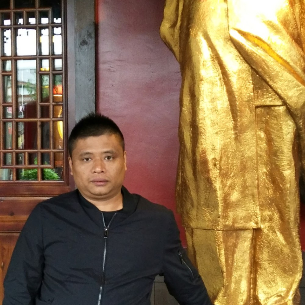 想人陪乌冬面的照片