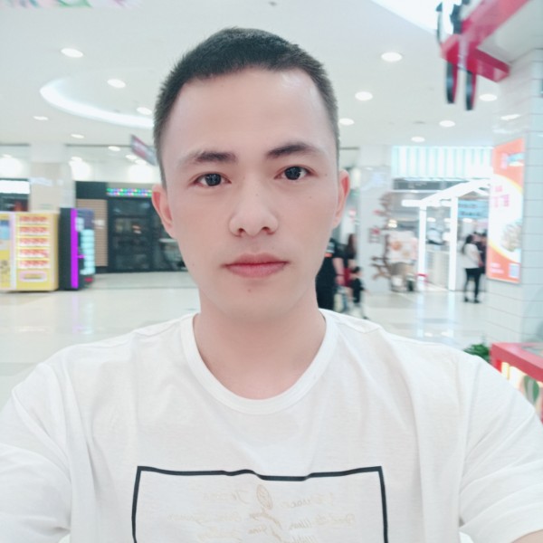 魁梧漫步流年的照片