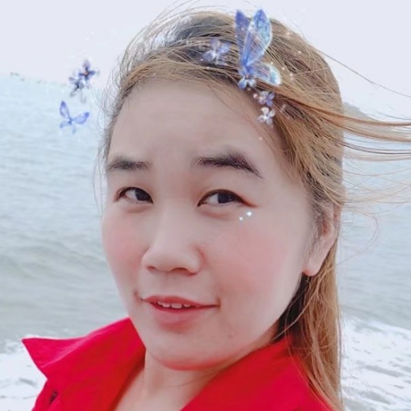梁海霞的照片