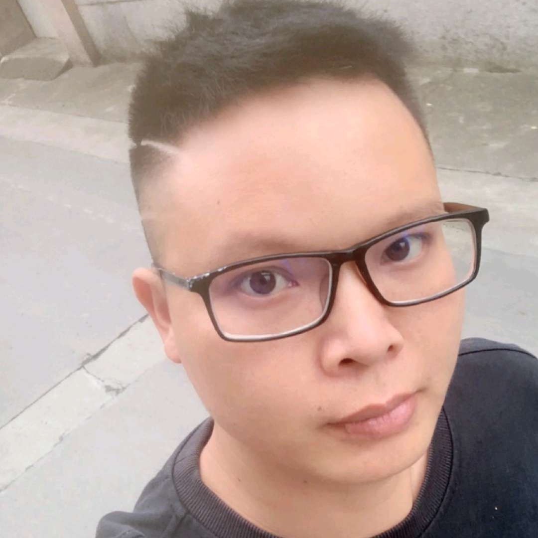 墨冰翠的照片