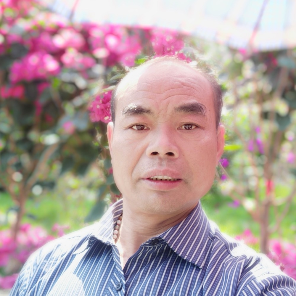 寻找有缘的她。的照片