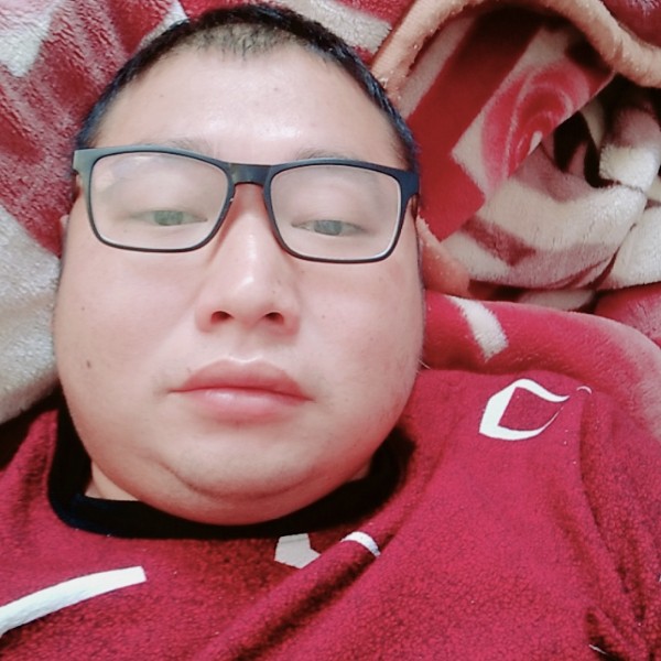 爱吃肉的小胖的照片