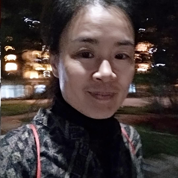 芹文的照片