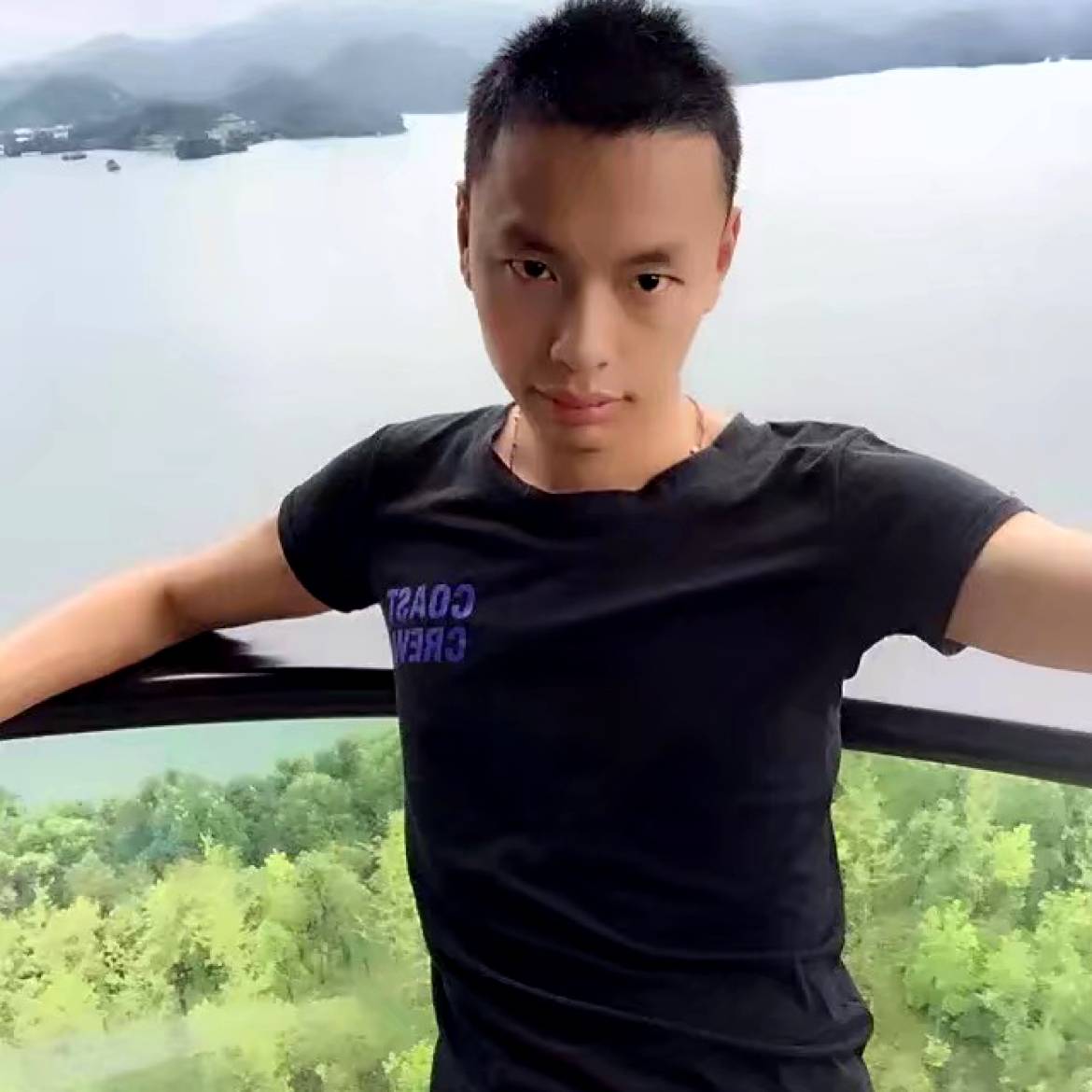 俏皮用暖阳的照片