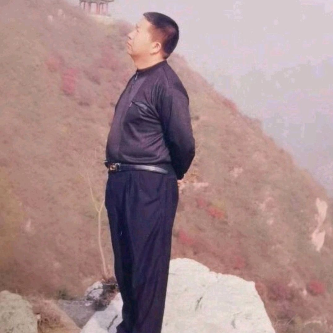 白羊平常雨后红日的照片