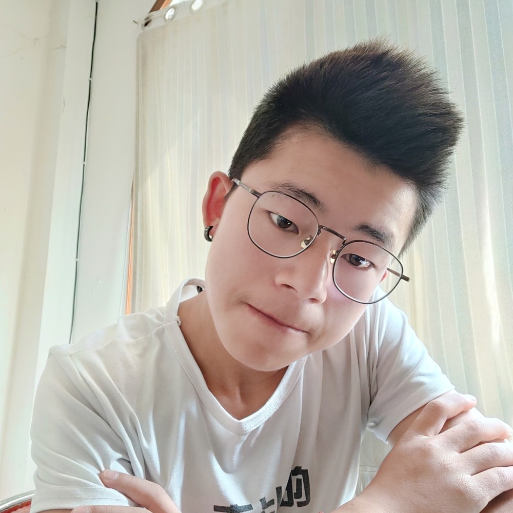 你的专属男孩的照片