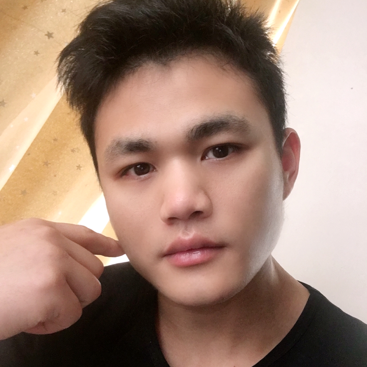 自觉挽手磬音的照片