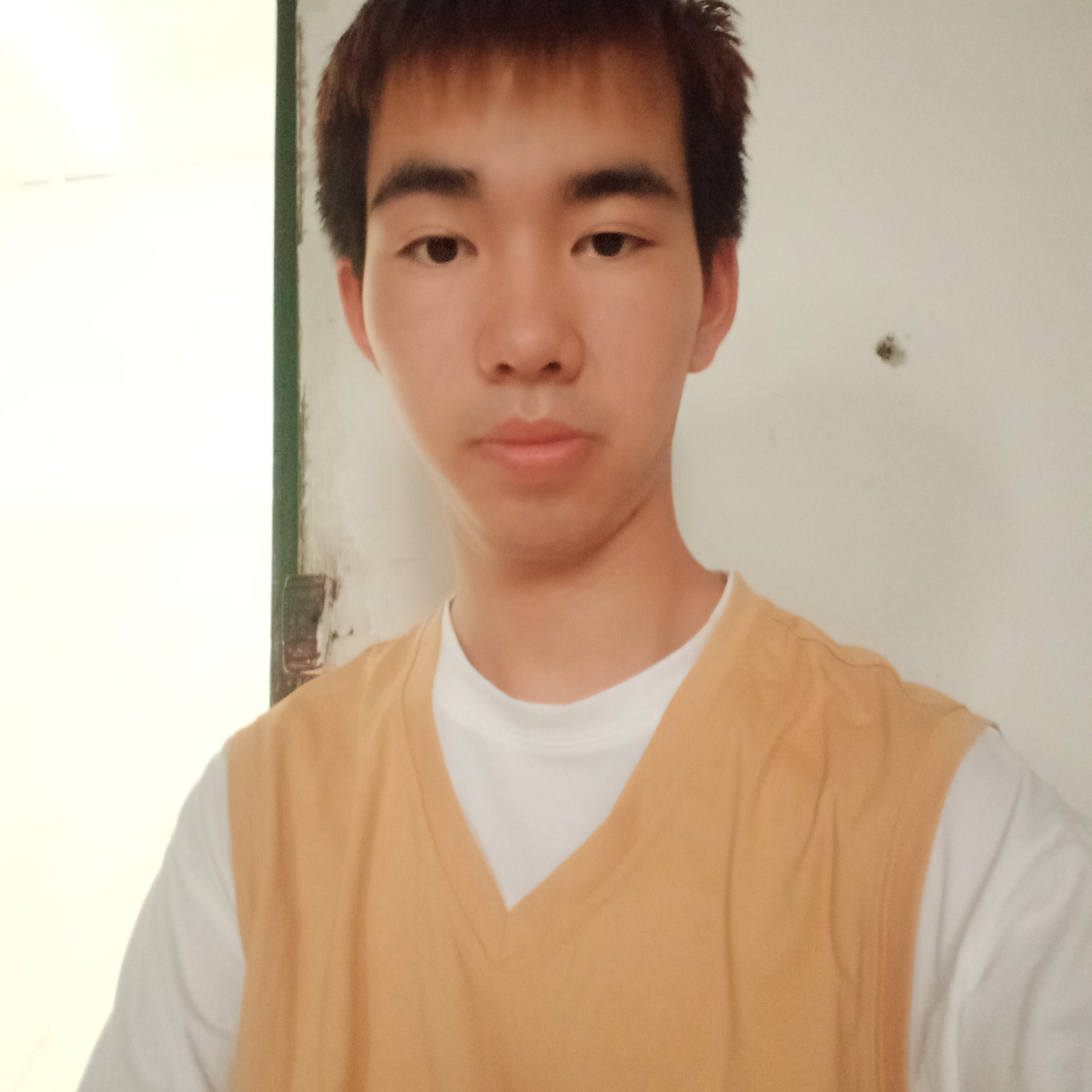 李采月姐姐的照片