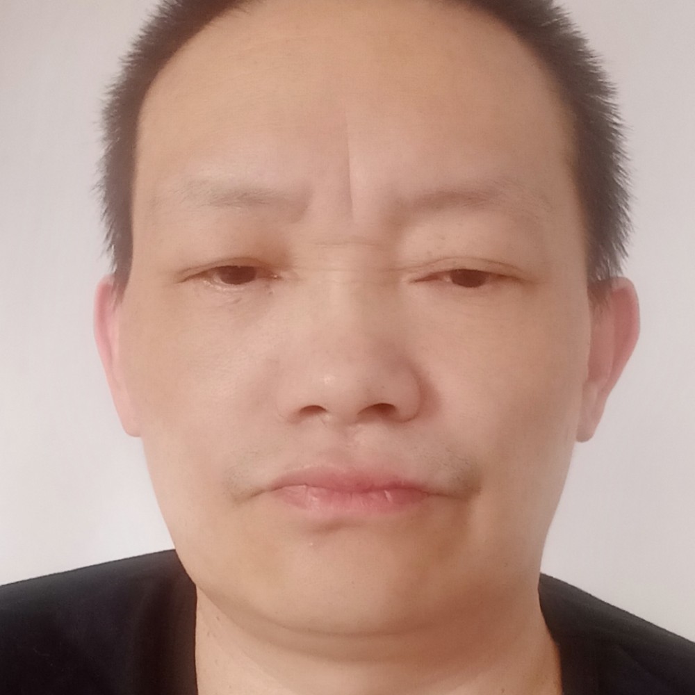 鲤鱼笑天寂的照片