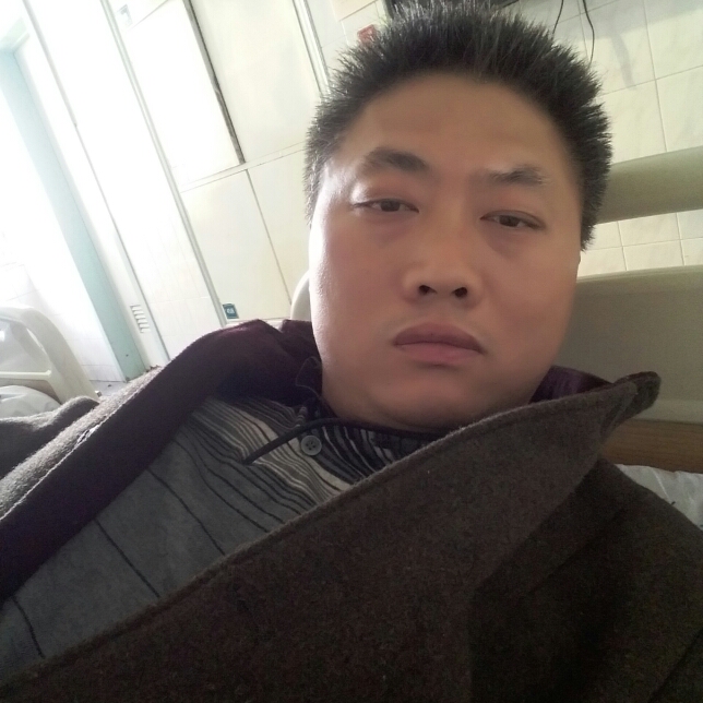 洁净酒窝的照片