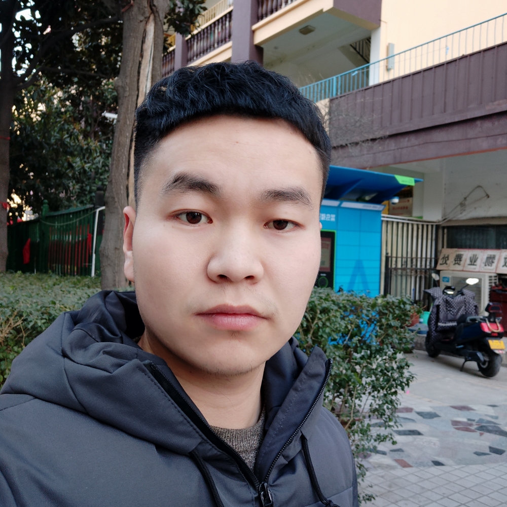 威震 z的照片