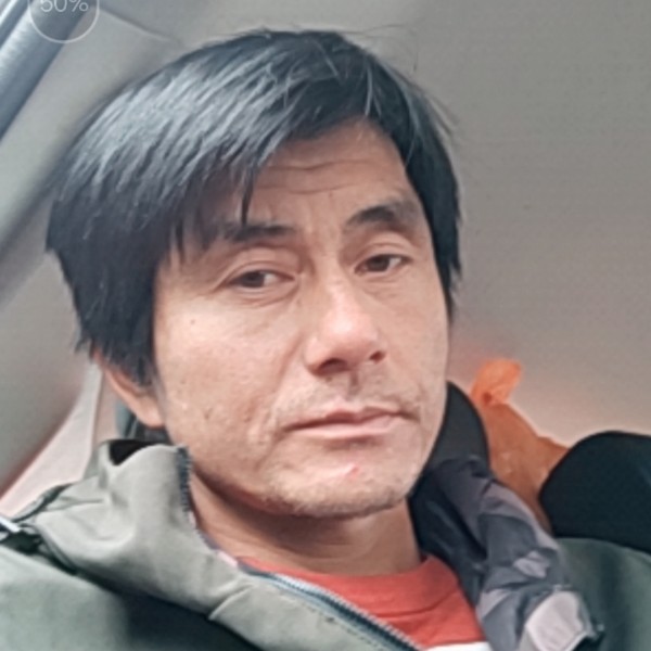 傲娇挽手樱桃的照片