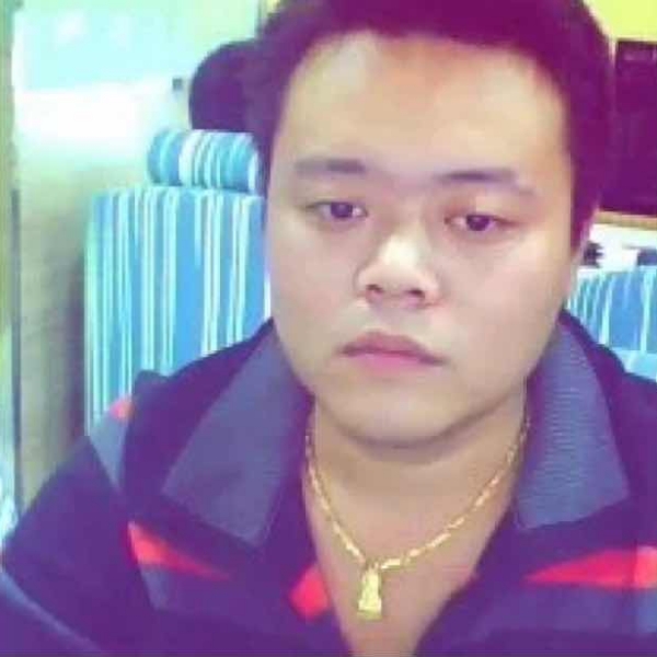 凉城虚心的照片