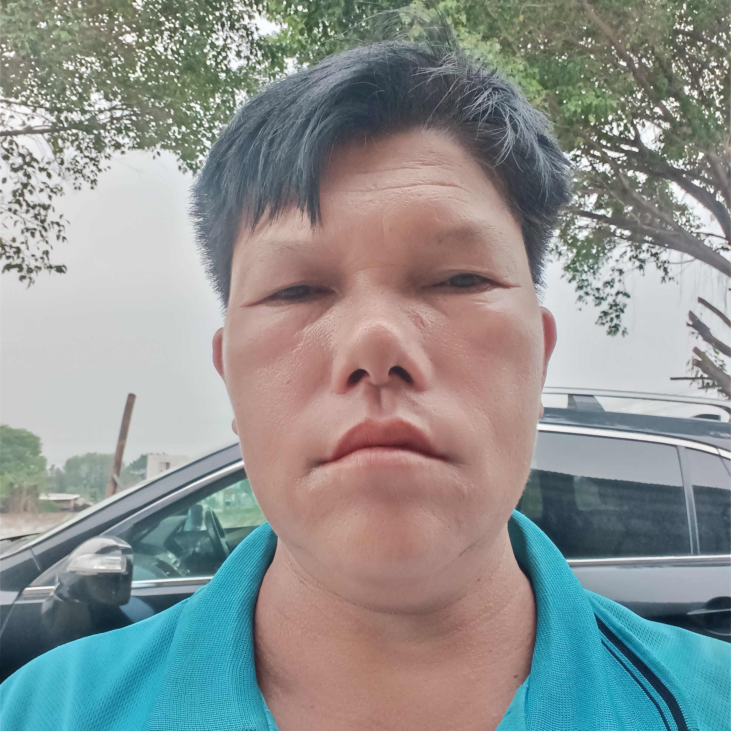 板凳还彼年的照片