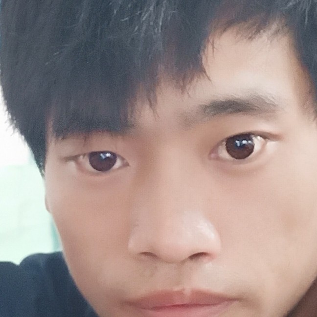 就这样吧…骚年的照片
