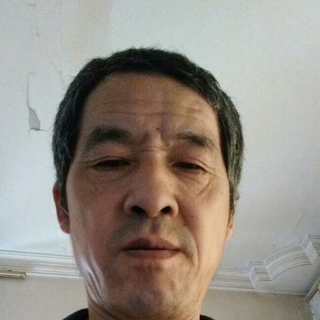 激动那思恋的照片