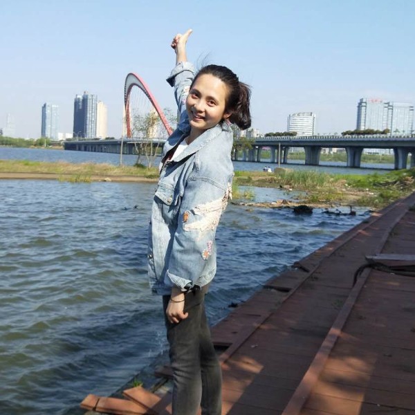 美好的开始茉的照片