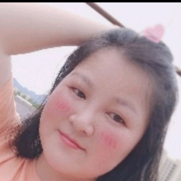 母鸡愿外向的照片