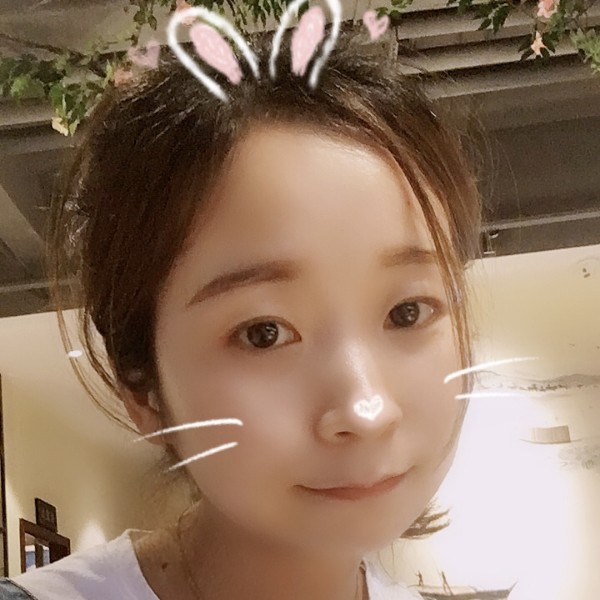 刘刘刘刘小欢的照片