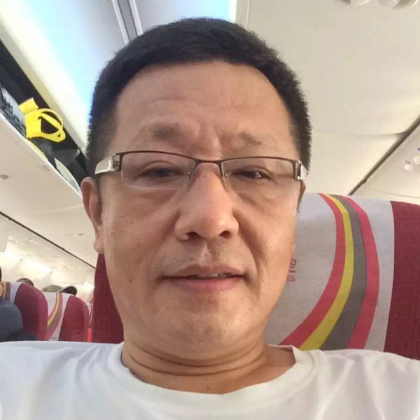 郭少纯的照片