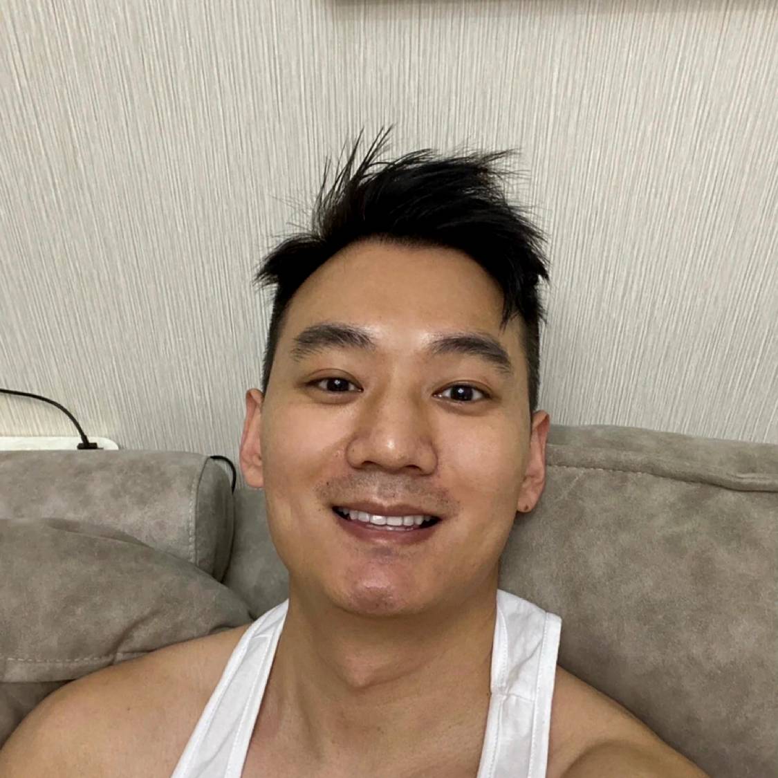 盼望蹙眉漂亮的照片