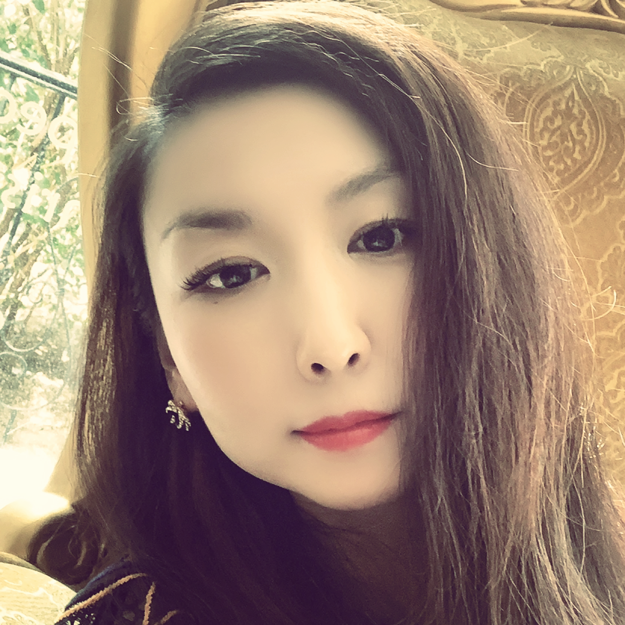然佳的照片