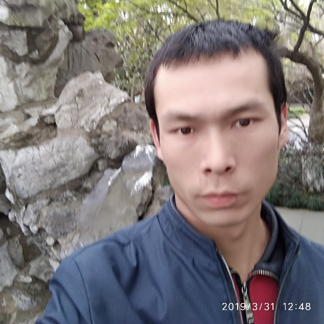 俊秀等待天寂的照片