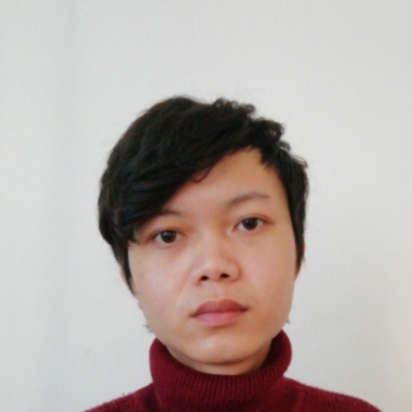 明亮深拥的照片