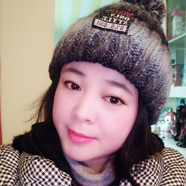 玲玲穿越的照片