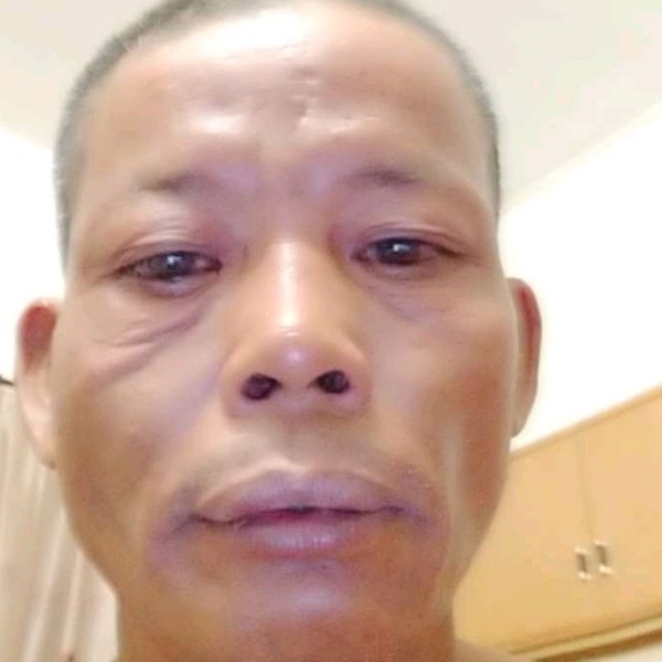 淡定爱恋中心的照片