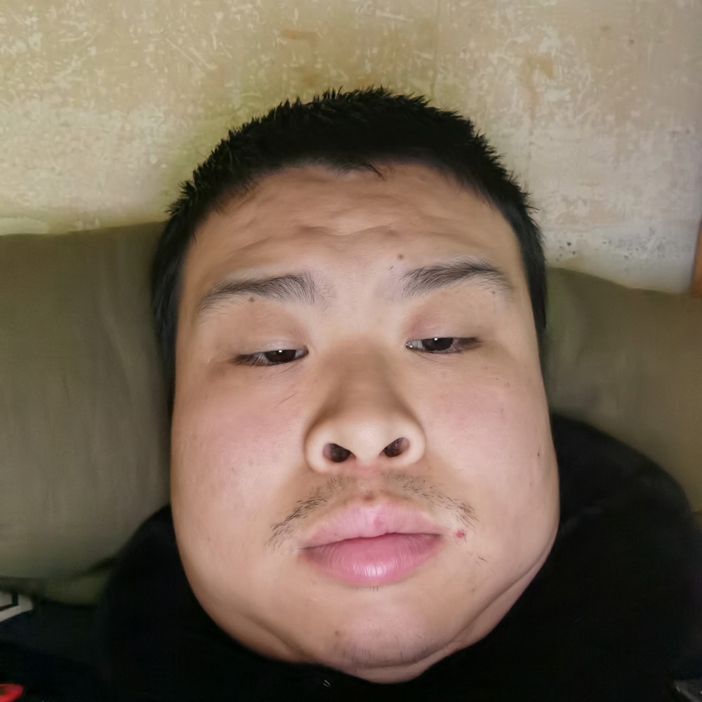 周家俊的照片