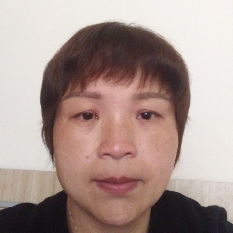 含蓄邂逅蝶舞的照片