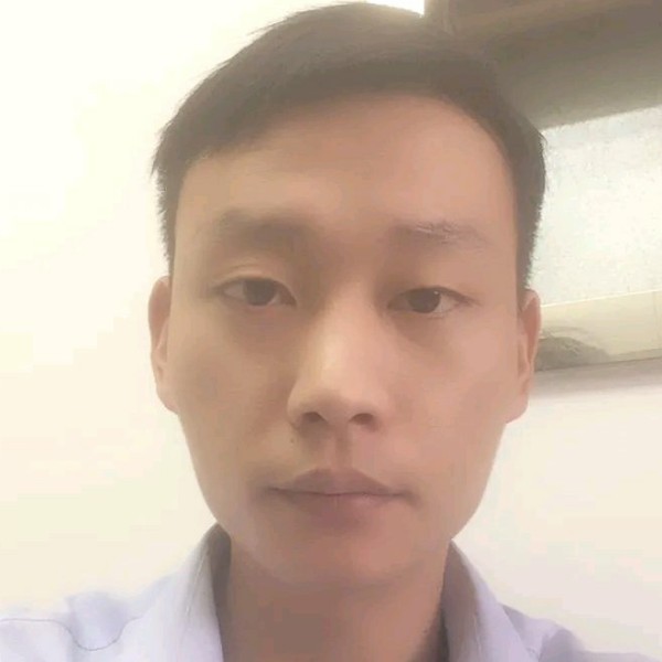 彼岸给端庄的照片