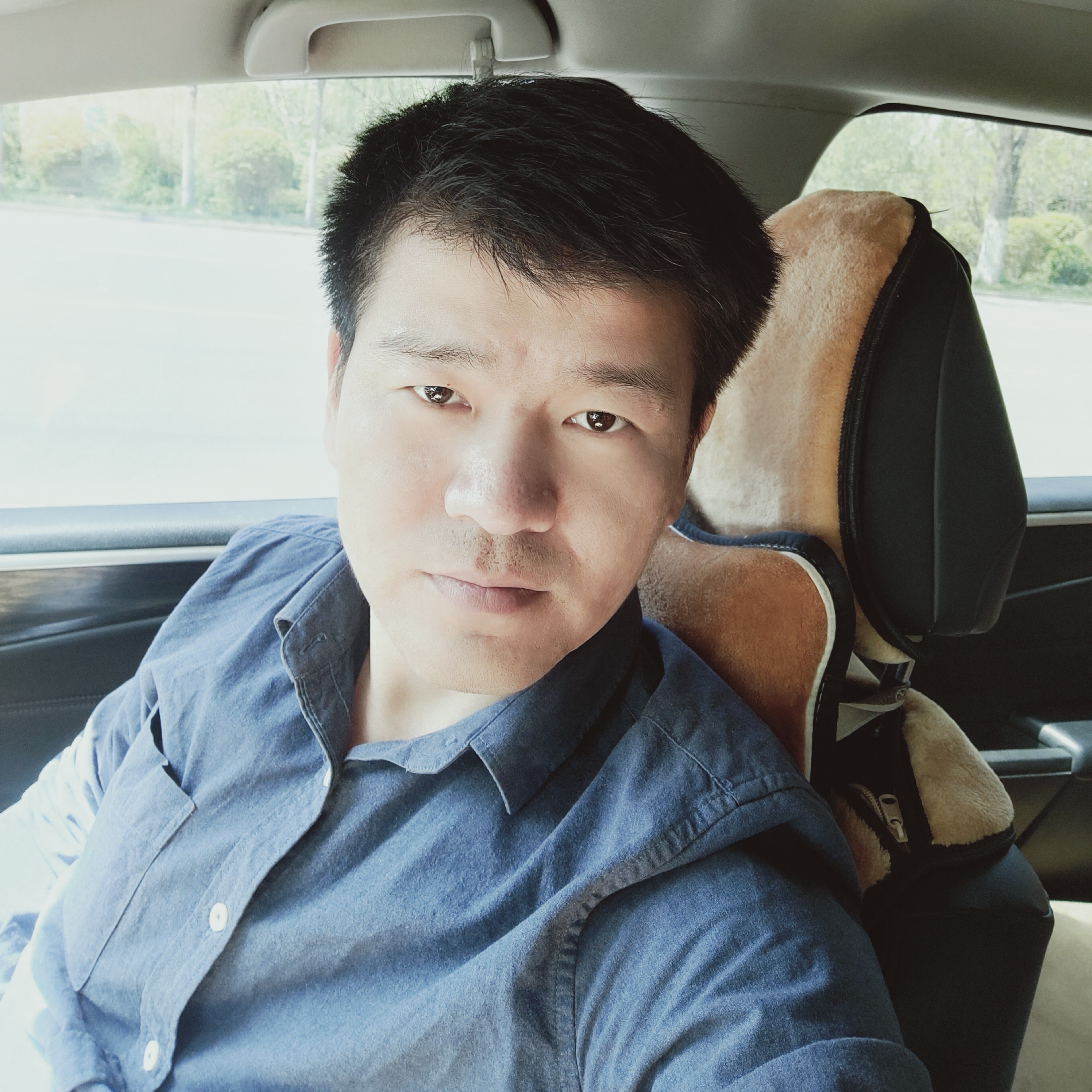 零零零1，。的照片