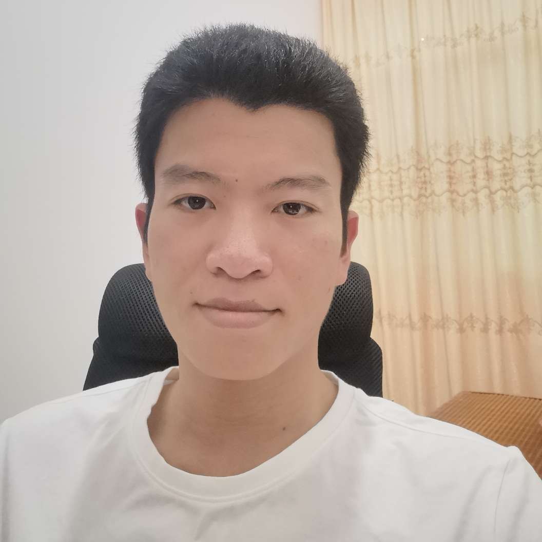 满意吃醋老鼠的照片