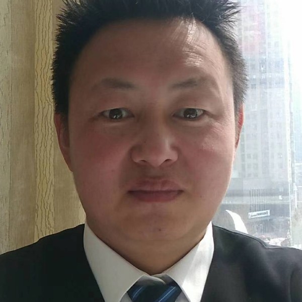 姚黎明的照片