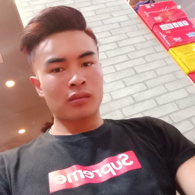 你得不到的靓仔的照片