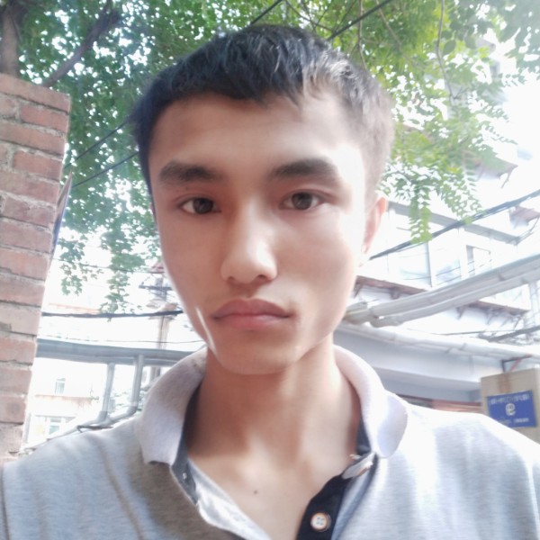狂野那羽裳的照片