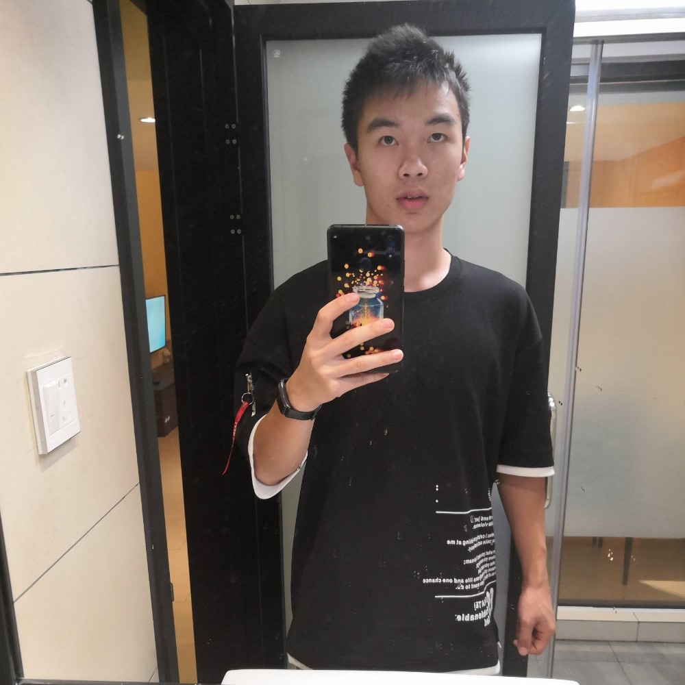 浮华生年的照片