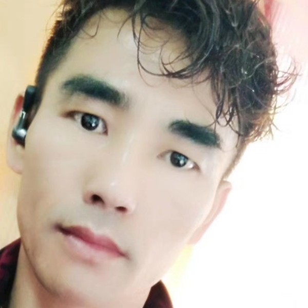 大风掠过的照片