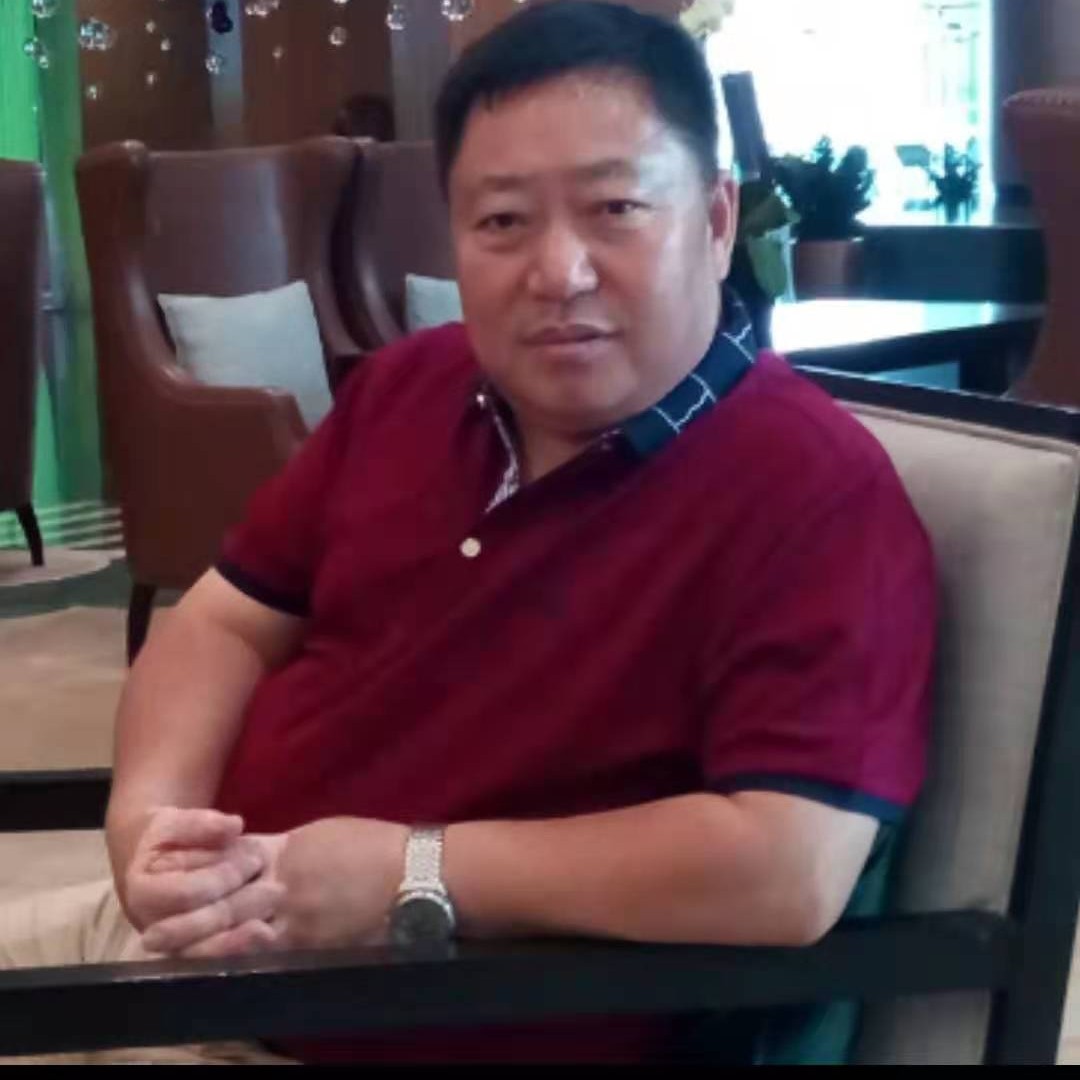 钢笔等于合适的照片