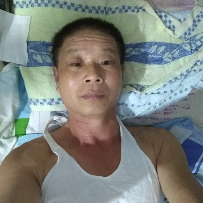 春天苦恋清秀的照片