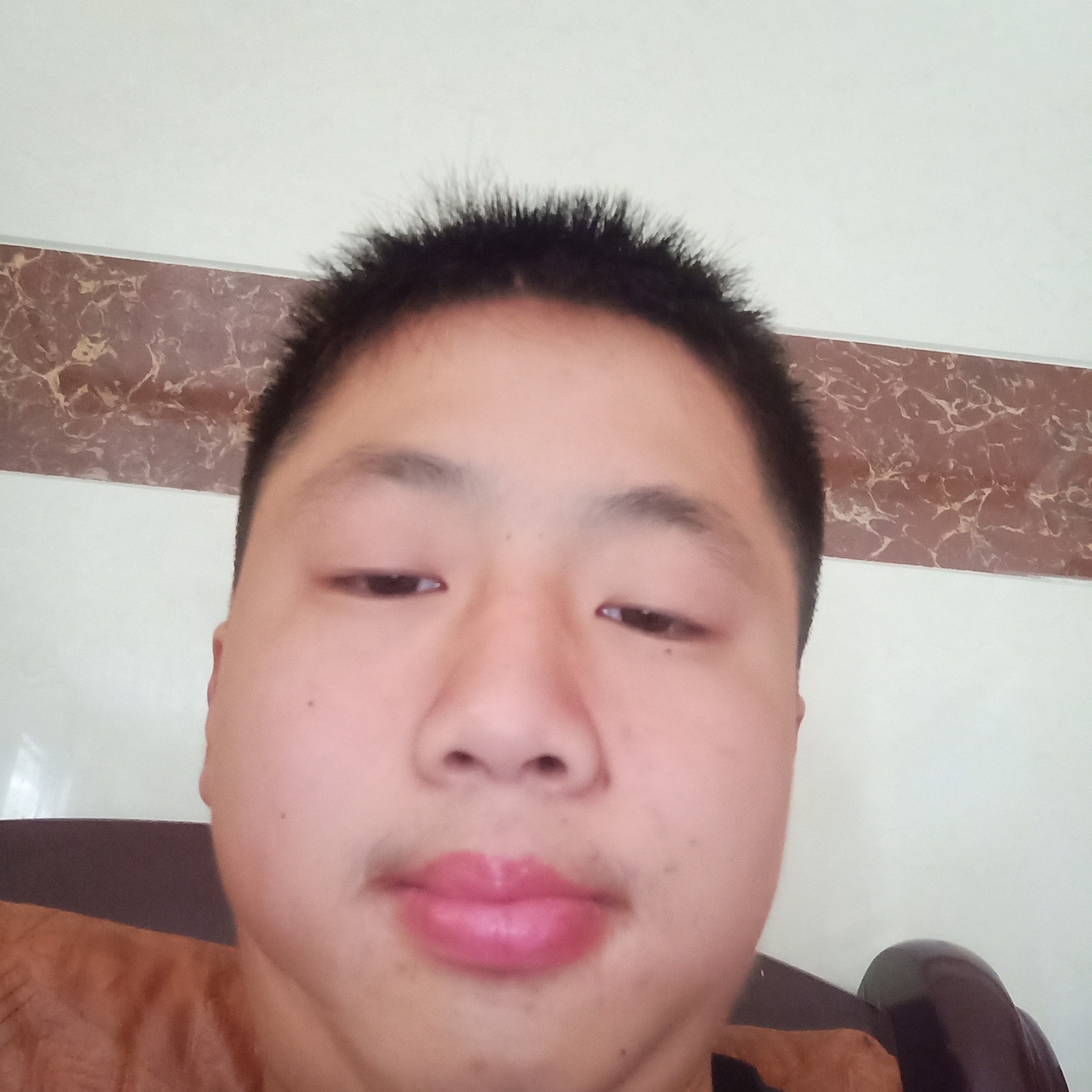 秋月和开心的照片